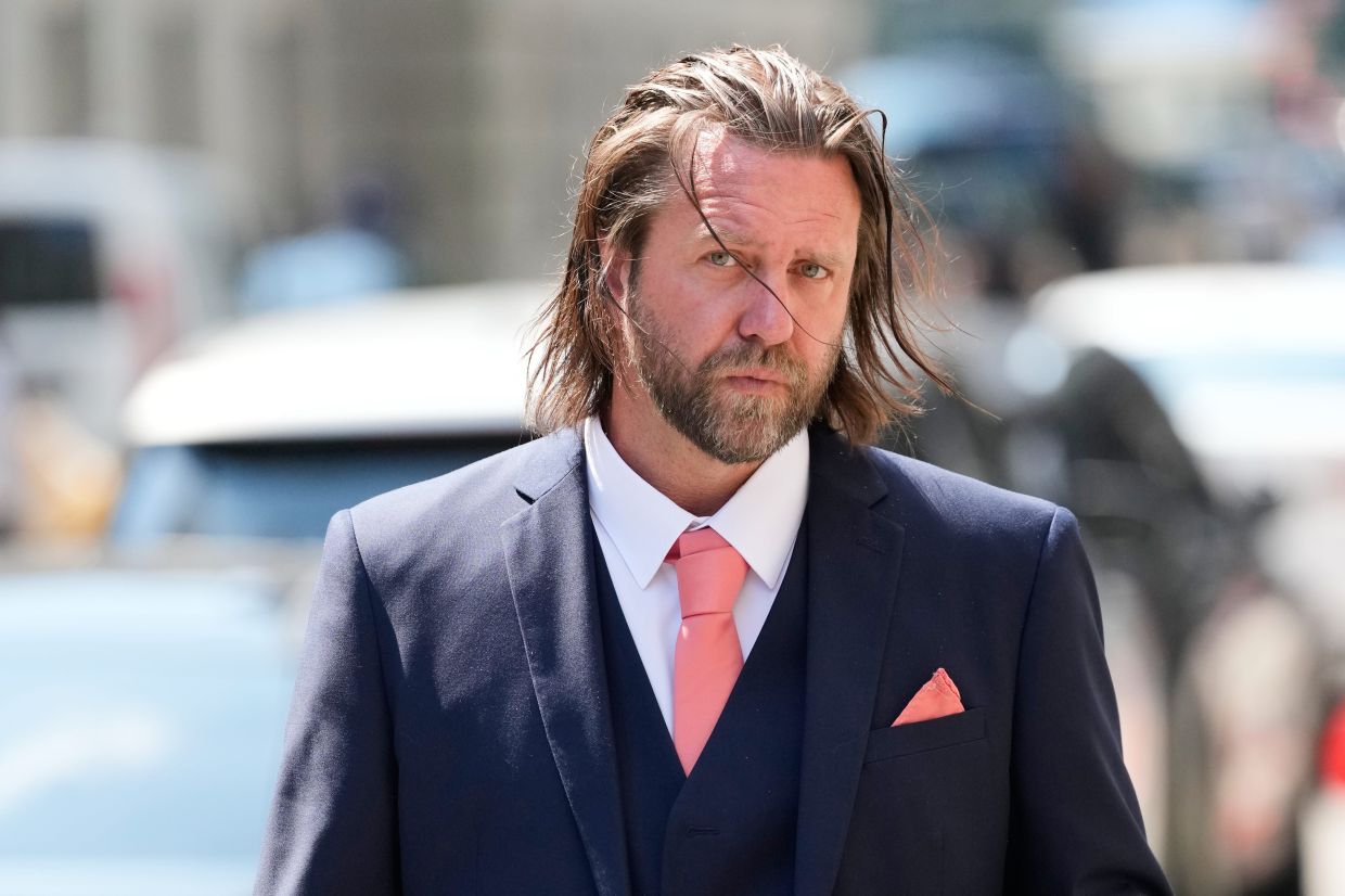 American Film Director Jailed for US$11mil Netflix Fraud