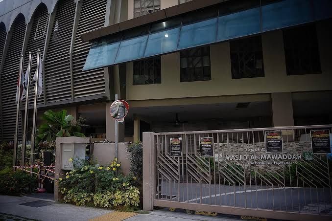 Senior mosque finance official in Singapore charged over S$14,000 donation box theft
