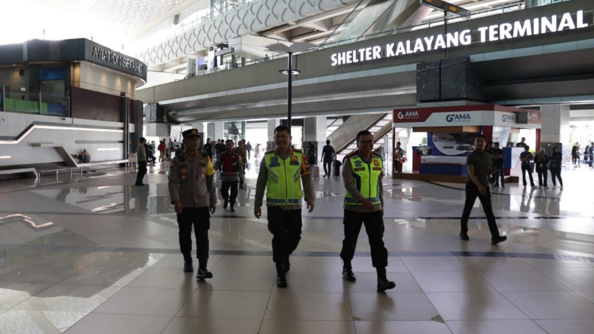 Jakarta Tightens Airport Crew Screening After Malaysian Pilot's Drug Smuggling Arrest