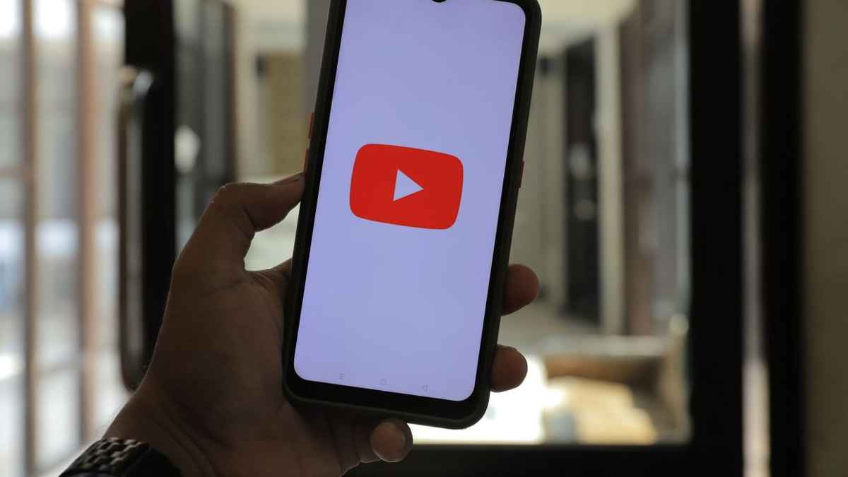 YouTube challenges damages verdict in landmark social media addiction case