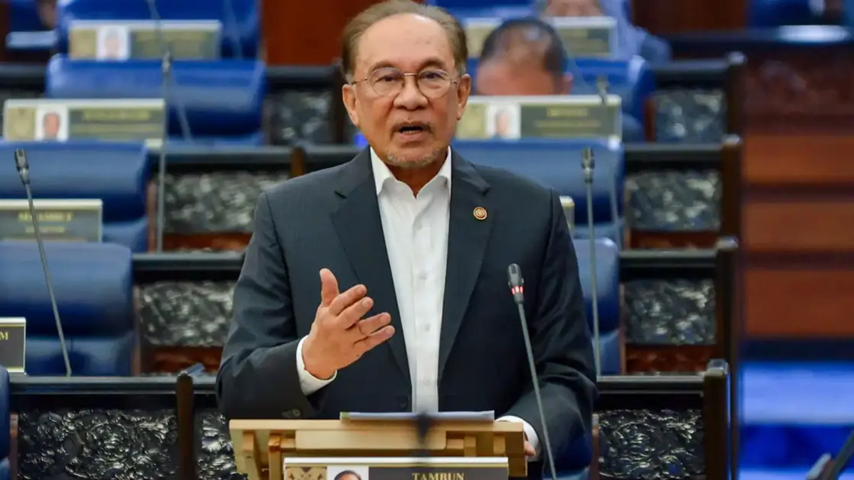Anwar Urges Patience as Government Pursues Reform Agenda