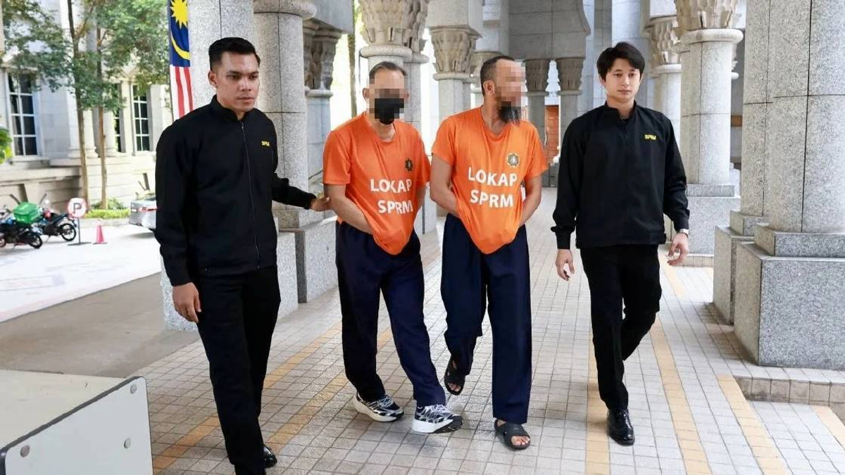 Shipping CEO and board members detained in Tabung Haji corruption probe