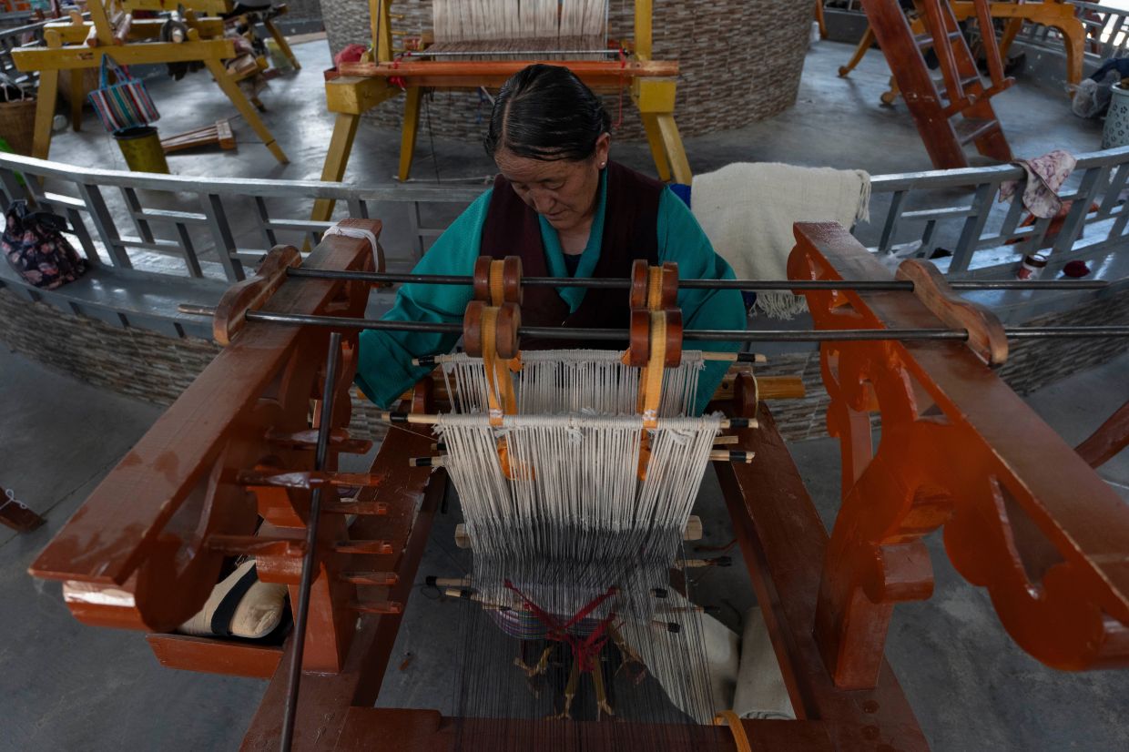 Tibetan Weaving Cooperative Preserves Ancient Craft While Building Livelihoods