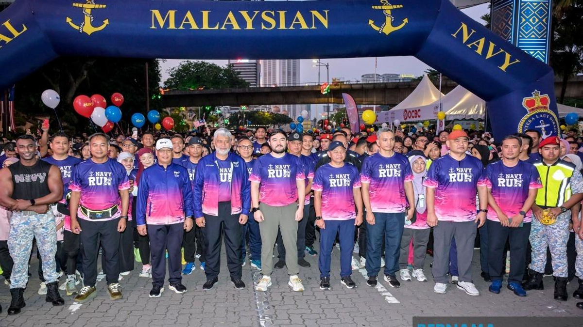 Raja Muda of Selangor Kicks Off Navy Run 2026 with Record 15,000 Participants