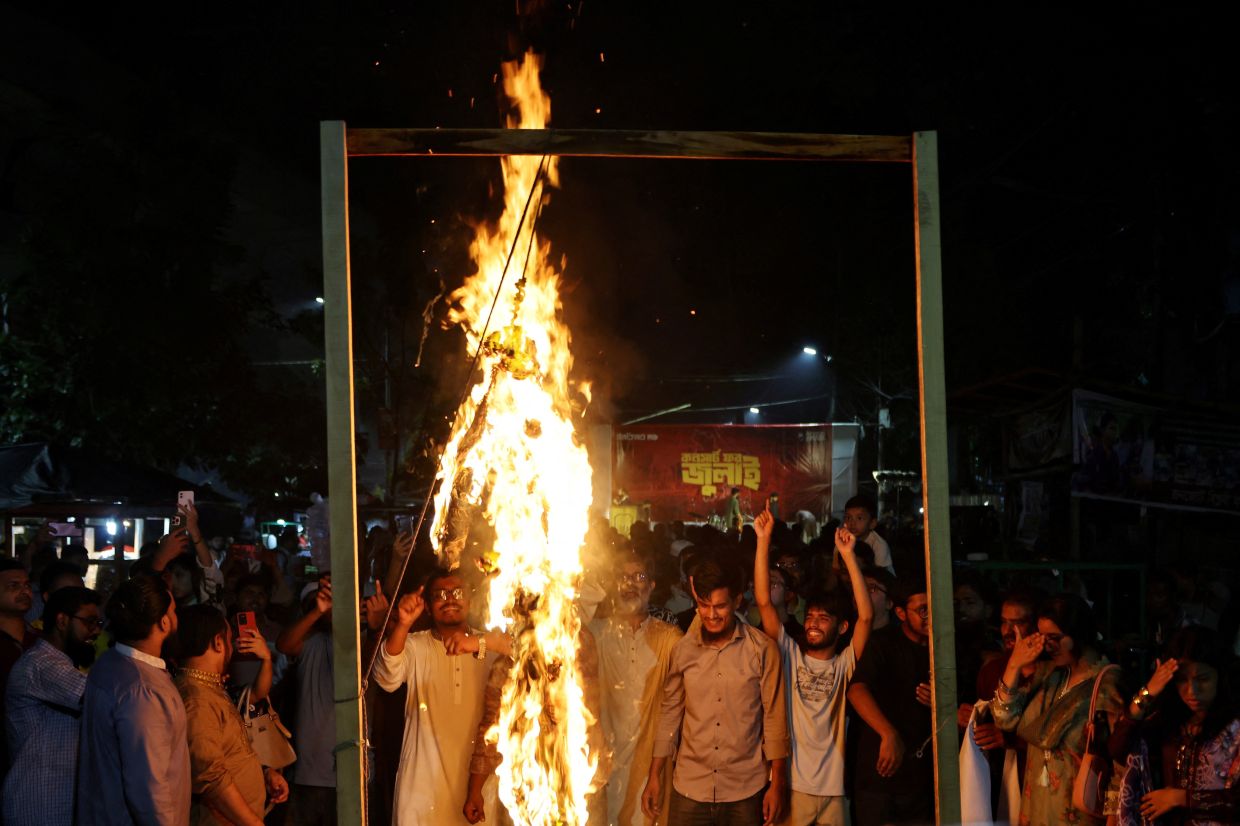 Bangladesh Protests India's Hosting of Exiled Former PM Hasina's Media Event