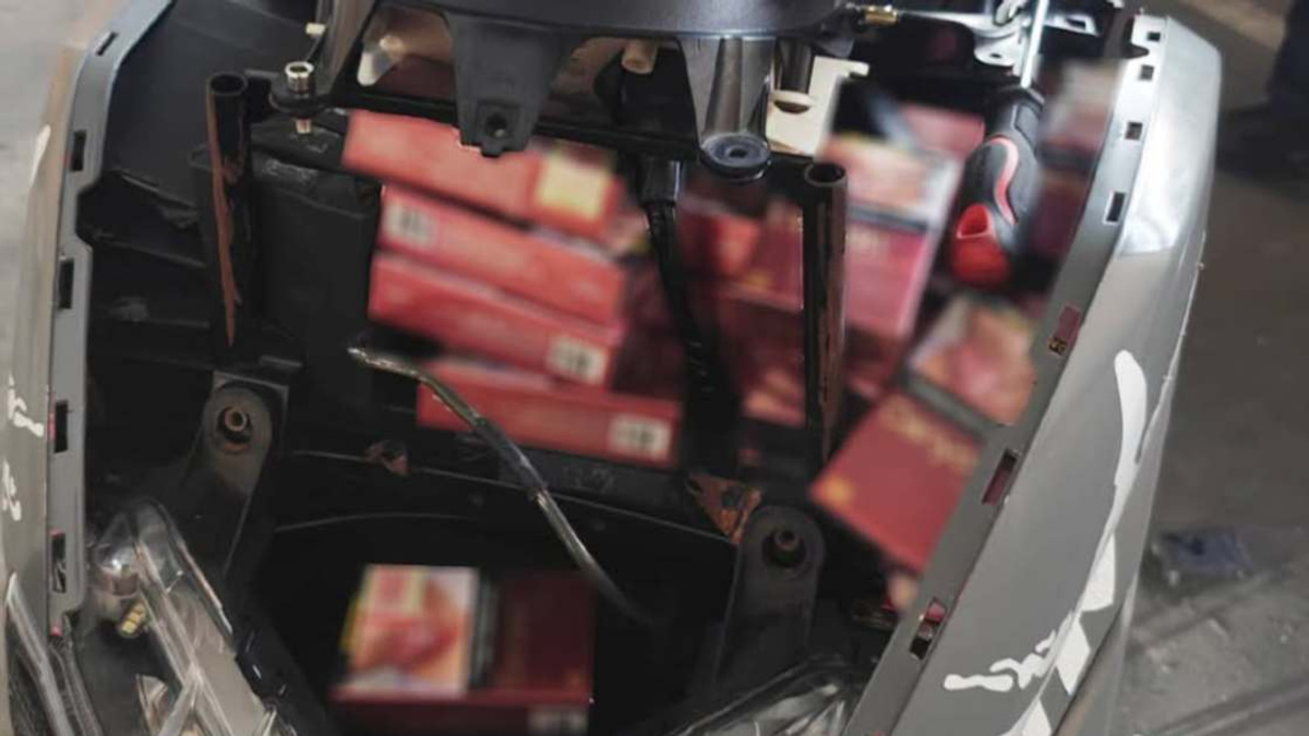 Woman Caught Smuggling Contraband Cigarettes at Tuas Checkpoint