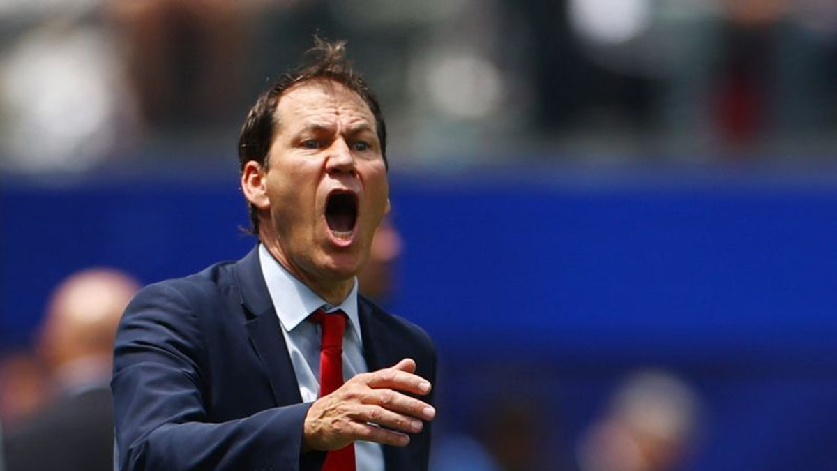 Belgium's Garcia Under Fire Over Courtois Substitution as Contract Review Looms