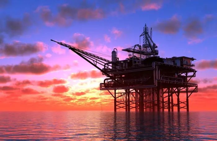 Oil Market Caught Between Hope and Geopolitical Turmoil as US-Iran Peace Talks Stall