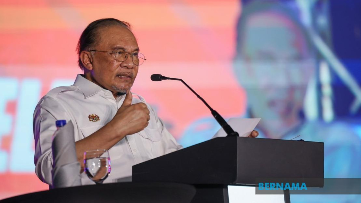 Anwar Calls on FELDA to Strengthen Governance and Learn From Costly Administrative Failures
