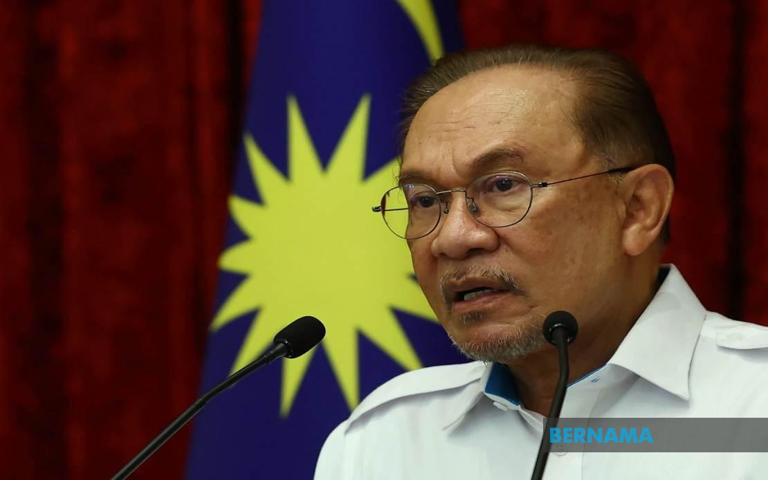 Anwar Sends Apologies for Missing Tabung Haji RCI Debate, Recuperating from Surgery
