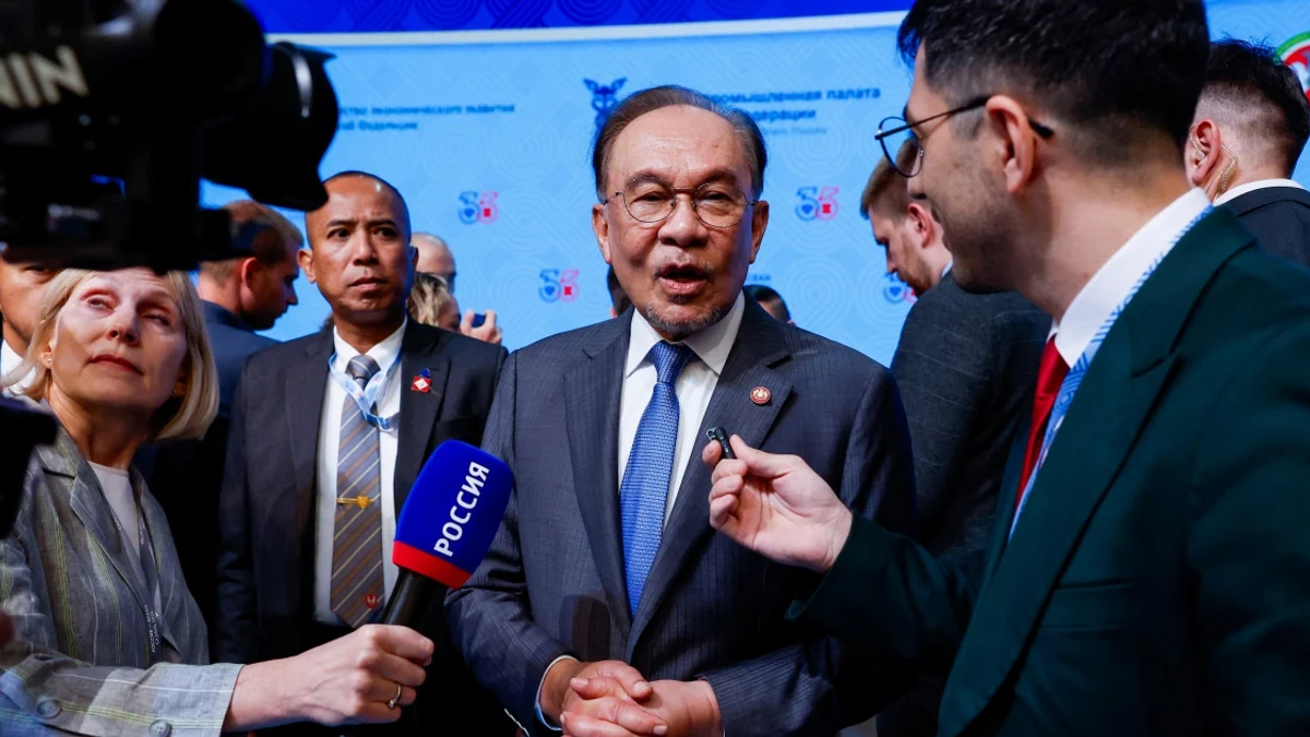 Anwar Ibrahim's Passion for Russian Culture Reflects Broader Vision of Diplomatic Engagement
