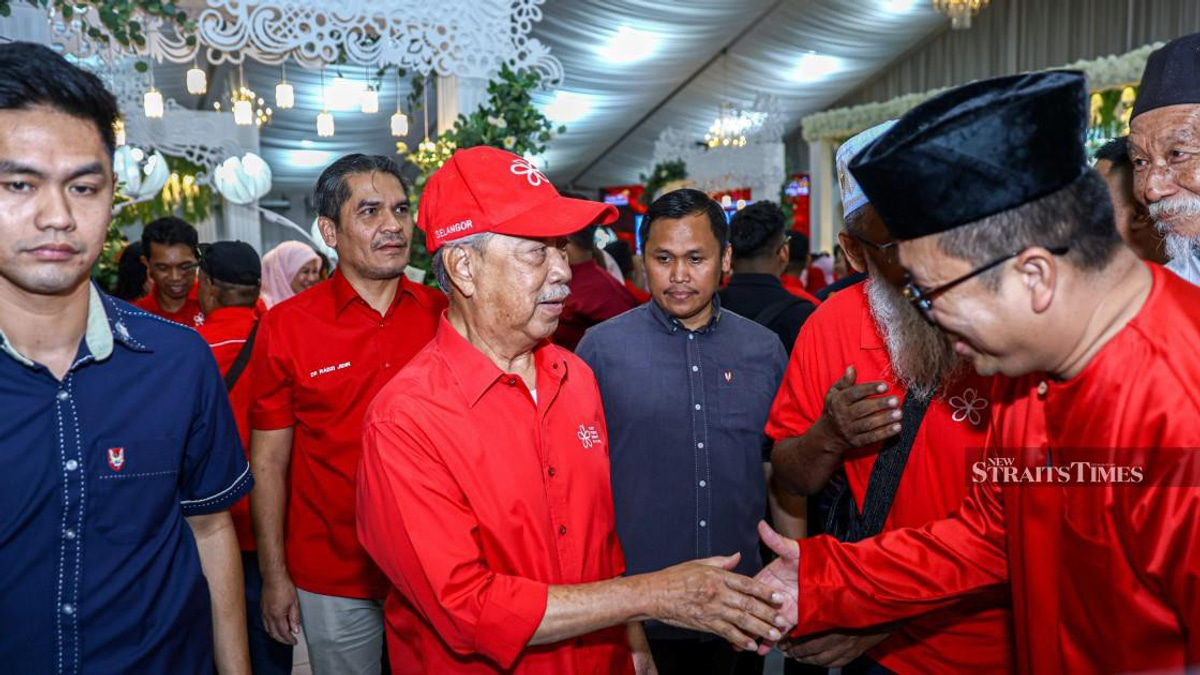 Muhyiddin Says Perikatan Nasional 'Toxic' Under PAS Control, Bersatu Seeks Fresh Political Alliance