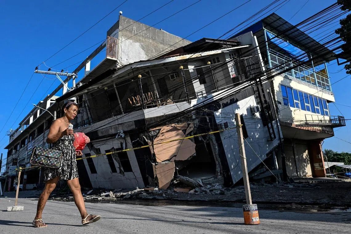 Philippine Coastal Upheaval: How a Massive Earthquake Rewrote the Shoreline