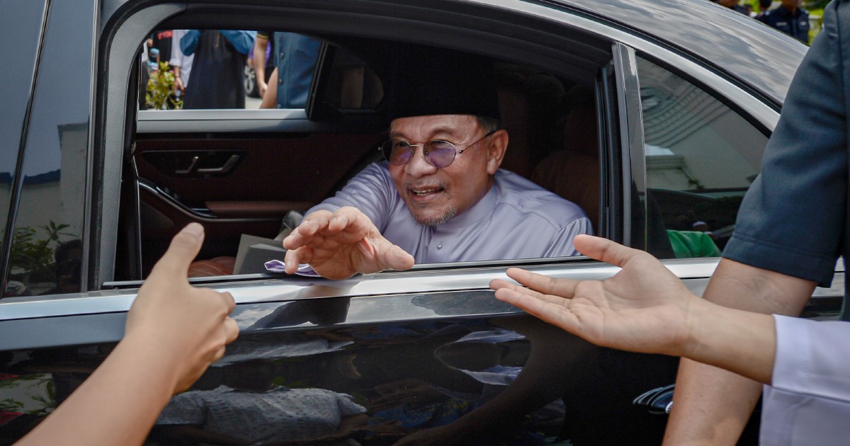 Anwar Takes Campaign Message to Negri Sembilan as Pakatan Harapan Pushes Forward