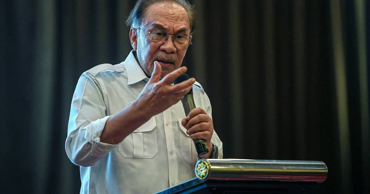 Federal Government Shoulders Nearly RM1 Billion Annual Debt Burden from Felda, PM Reveals