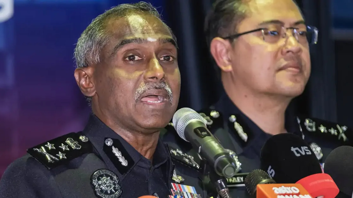 Woman to Face Court Charges Over Alleged Defamation of Anwar Ibrahim