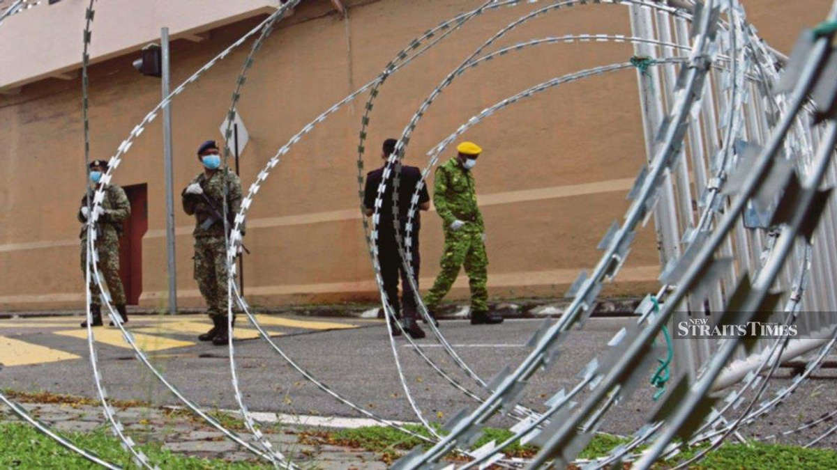 Police Launch Investigation into Death and Alleged Mistreatment at Temiang Prison