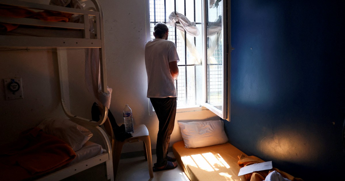 Extreme heat exposes dangerous overcrowding in Europe's ageing prisons