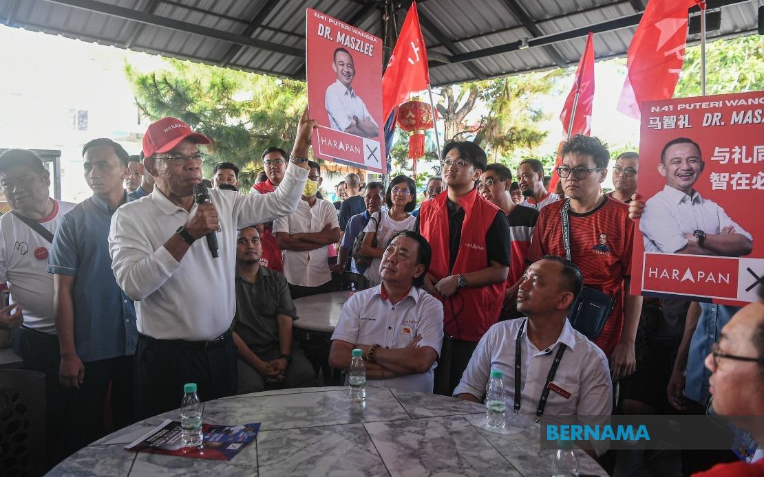 Pakatan Harapan's Targeted Campaign Strategy Driving Growth in Johor Polls, Says Saifuddin