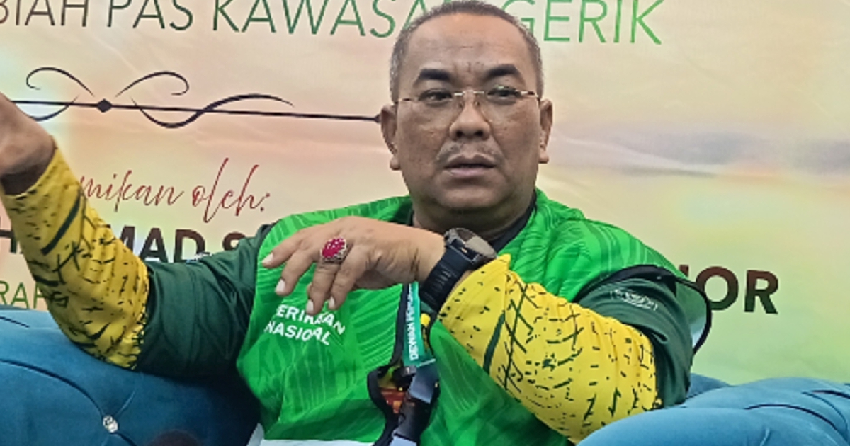 Sanusi Clarifies Gambling Criticism Was Aimed at Tycoons, Not Anwar
