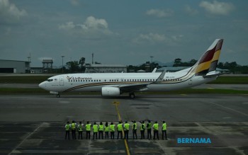 DPM Fadillah Welcomes AirBorneo's Inaugural Flight at KLIA as Sarawak's State Airline Takes Commercial Flight