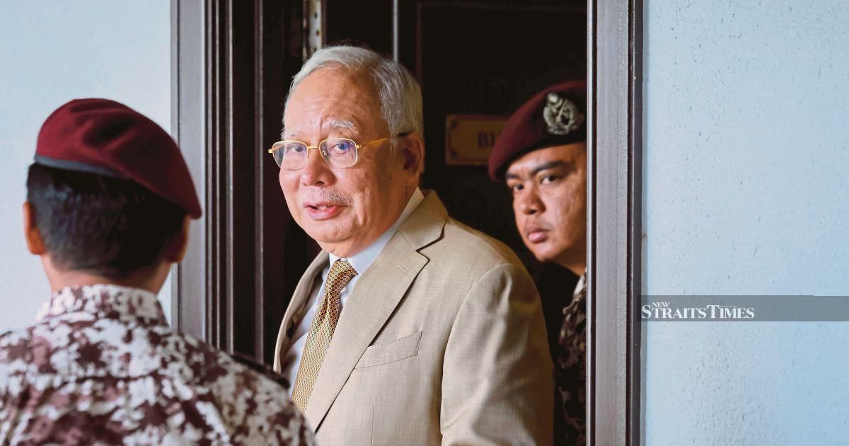 Malaysian Bar challenges Najib's reduced sentence as landmark hearings resume