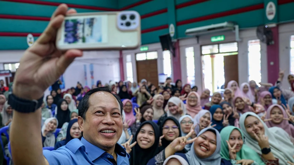 DAP's claims of BN instability in Johor lack basis, says Ahmad Maslan