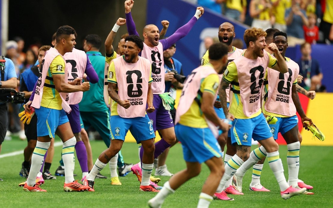 Brazil Edges Past Japan 2-1 in World Cup Round of 32 With Last-Gasp Martinelli Goal