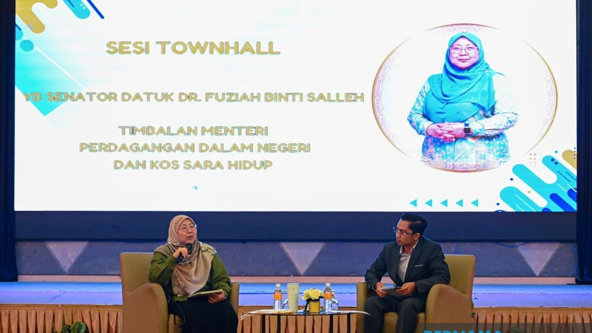 Universities Must Cut Rent and Provide Spaces for Menu Rahmah to Expand, Says Deputy Minister