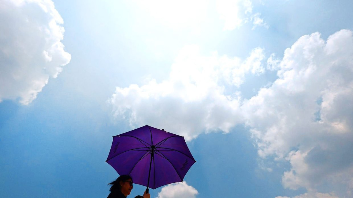 Can Human Bodies Truly Adapt to Increasingly Severe Heatwaves?