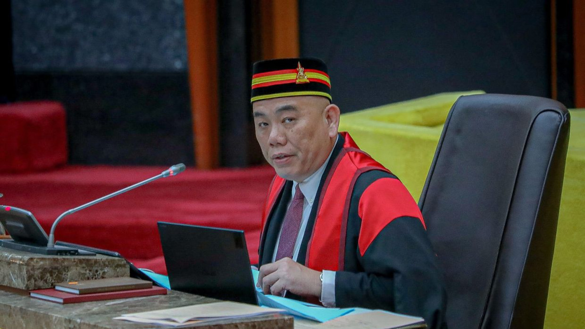 Selangor Speaker Rules Out By-Elections as All Assemblymen Clear Review