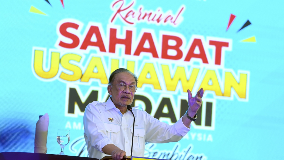 Cabinet Unanimously Backs Malay and Islamic Initiatives, Says Anwar