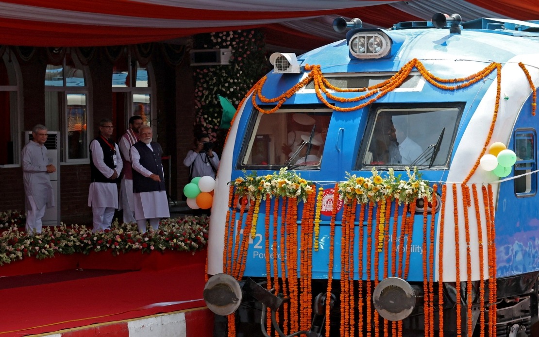 India Launches First Hydrogen-Powered Train as Modi Embraces Clean Rail Technology