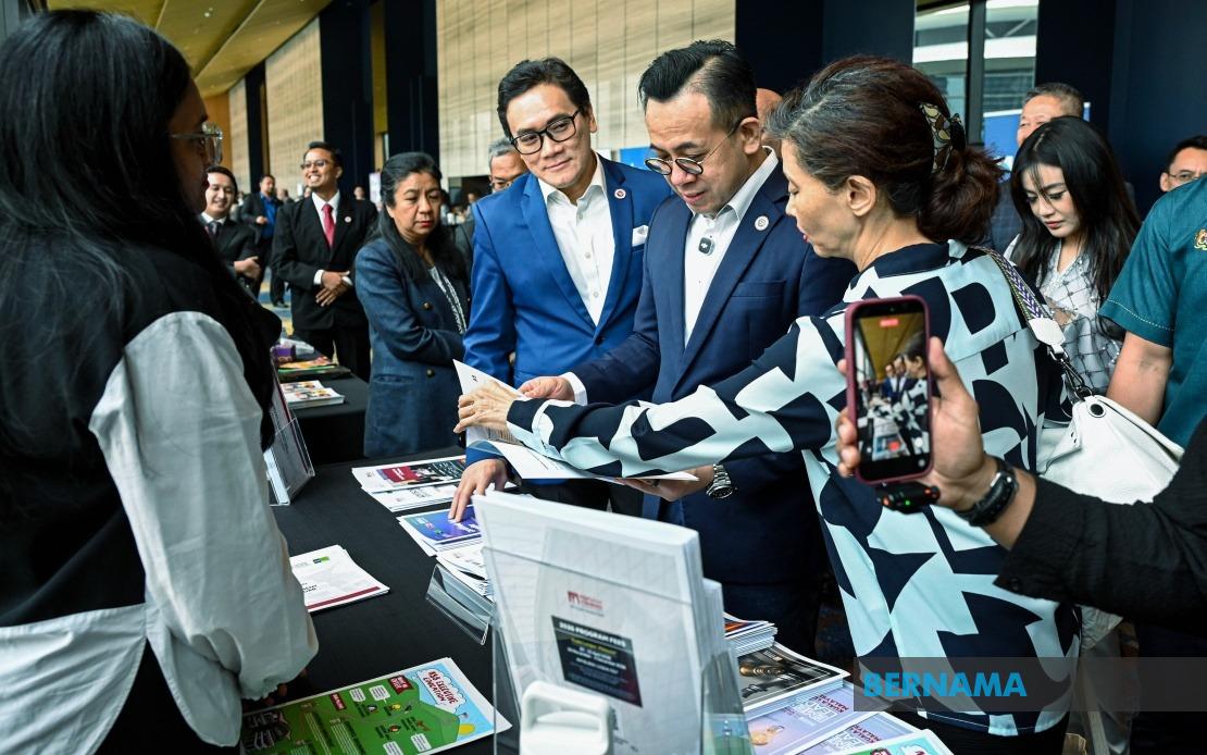 Malaysian Companies Must Shift Focus to Innovation and Quality to Build Global Brand Strength