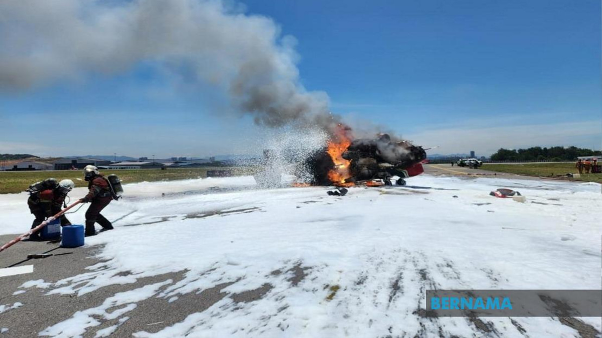 Sultan Abdul Aziz Shah Airport Runway Reopens Following Helicopter Fire at Subang