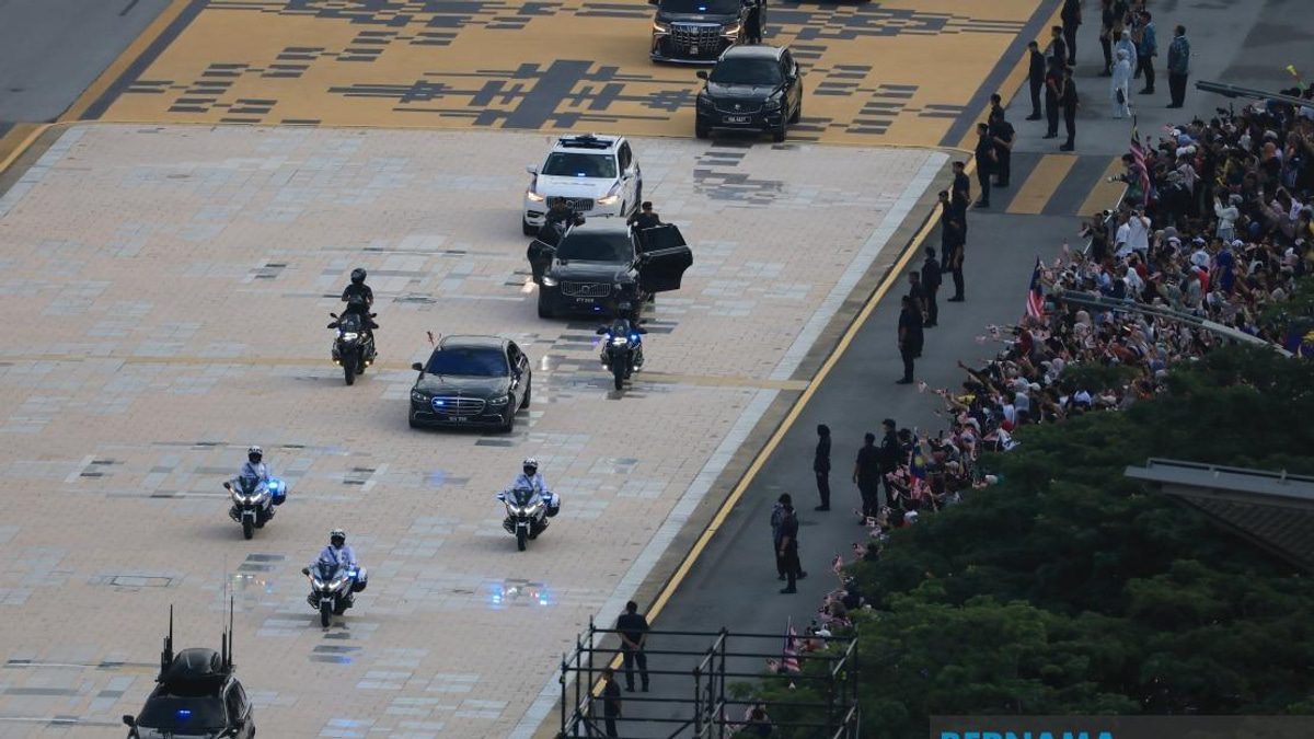 Anwar Leads National Day Festivities as Malaysia Marks 69 Years of Independence