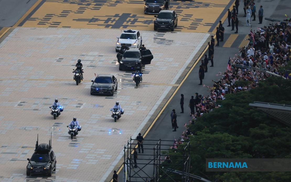 Anwar Leads National Day Festivities as Malaysia Marks 69 Years of Independence
