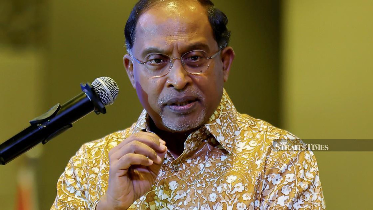 Zambry Deflects Mahfuz's Ministerial Ambitions to Anwar