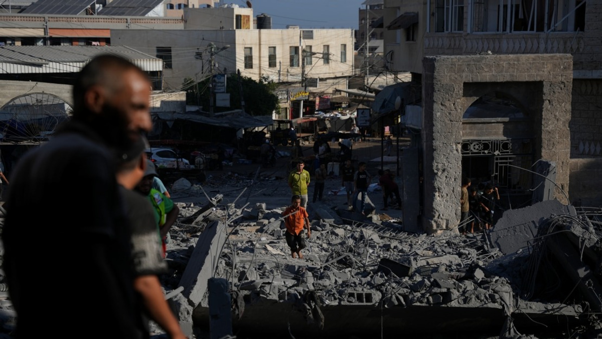 370 Palestinian Children Detained in Israeli Prisons, Rights Group Reports
