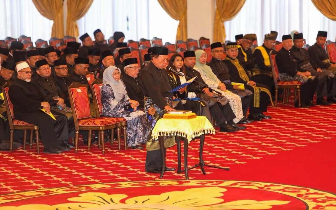 DPM Zahid, Cabinet Ministers Extend Warm Wishes to Negeri Sembilan's New Menteri Besar Ismail Lasim