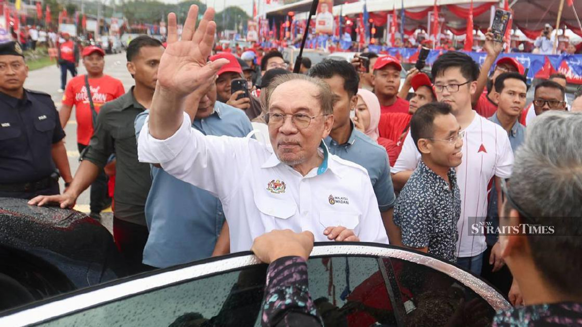 Anwar condemns 'shocking' personal attacks on opposition coalition ally Loke during Negri Sembilan polls