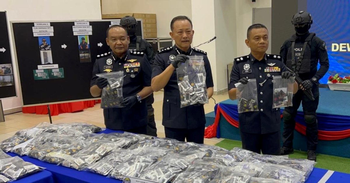 Police Dismantle Major Drug-Laced Vape Operation in Johor, Seven Arrested
