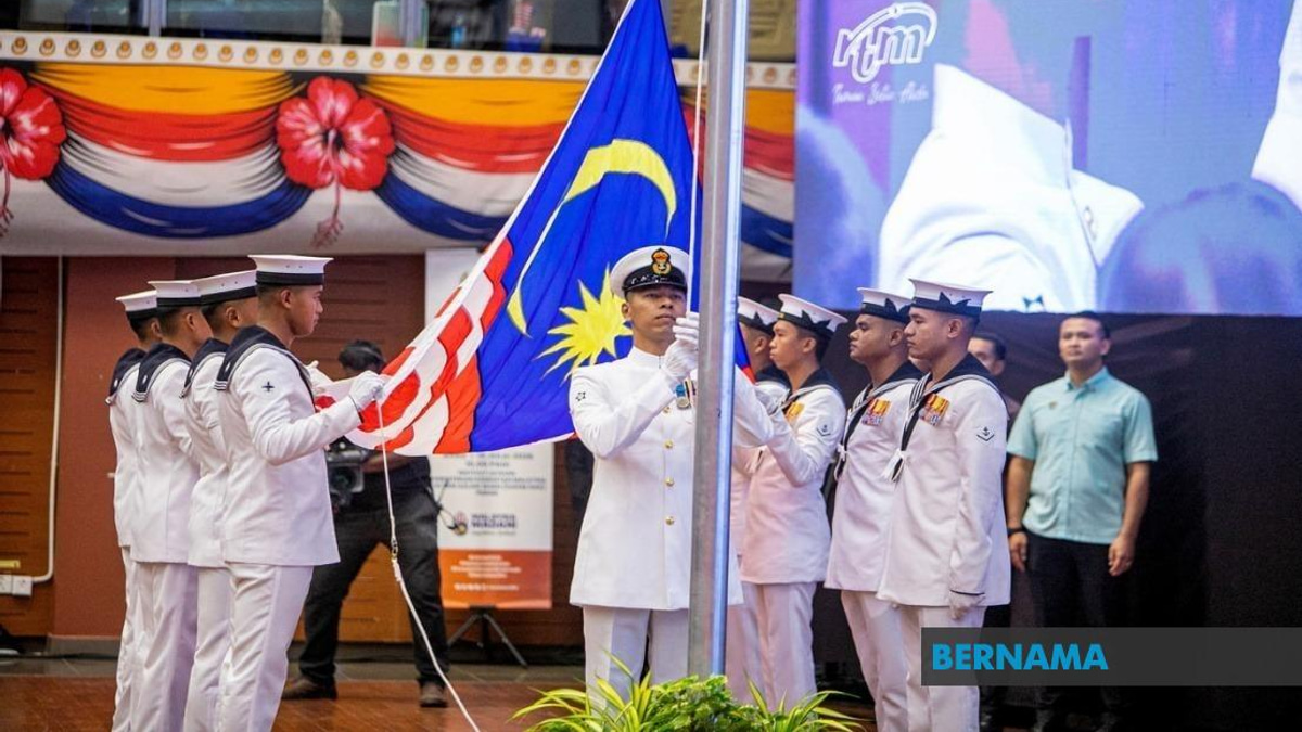 Jalur Gemilang Raising Ceremony Marks Return of National Month Launch After Two-Year Break