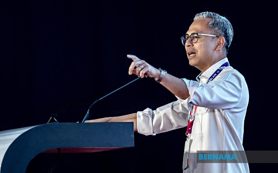 Malaysians Growing More Mindful of National Flag Details, Says Communications Minister