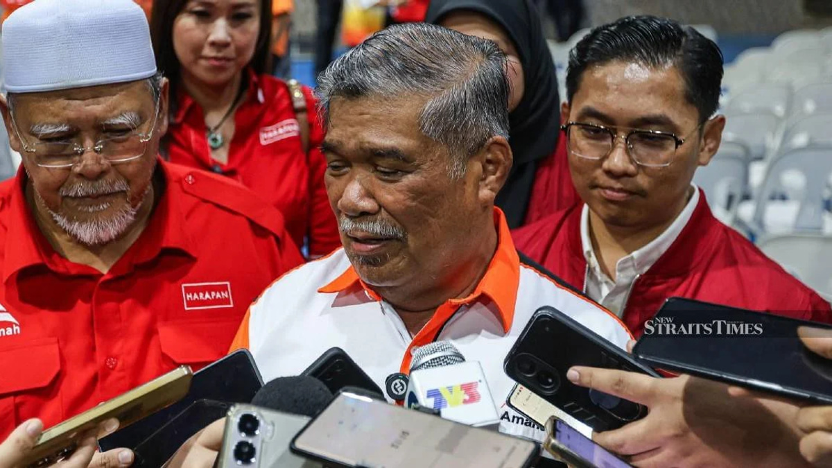 Amanah's Mat Sabu Warns Voters Against Following PAS Directives, Alleging Inconsistent Principles