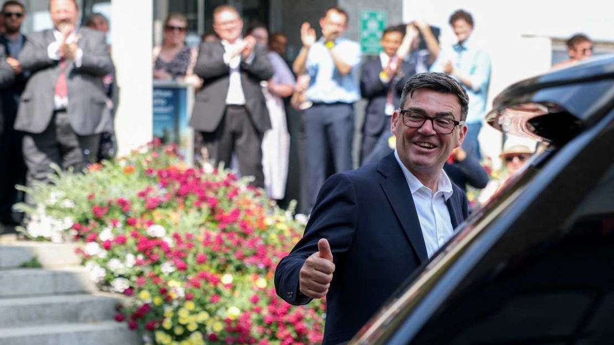 Singapore's Wong Extends Hand to New UK PM Burnham Amid Shifting Global Order