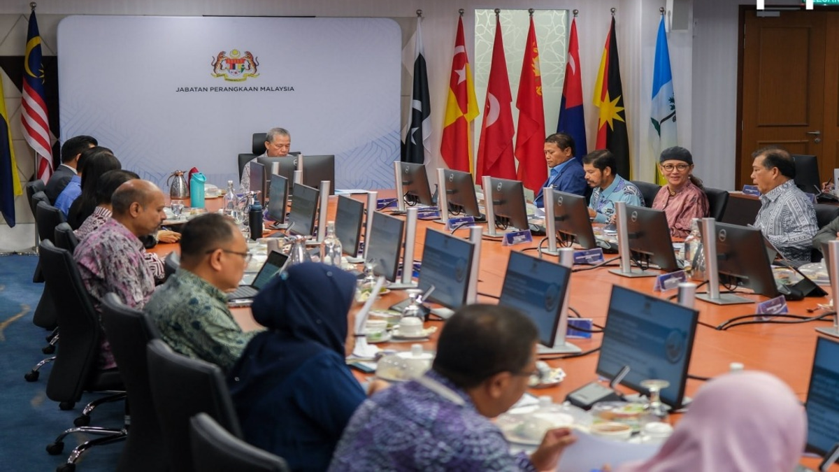 Malaysia Prioritises Data and AI Infrastructure for 13th Malaysia Plan Success