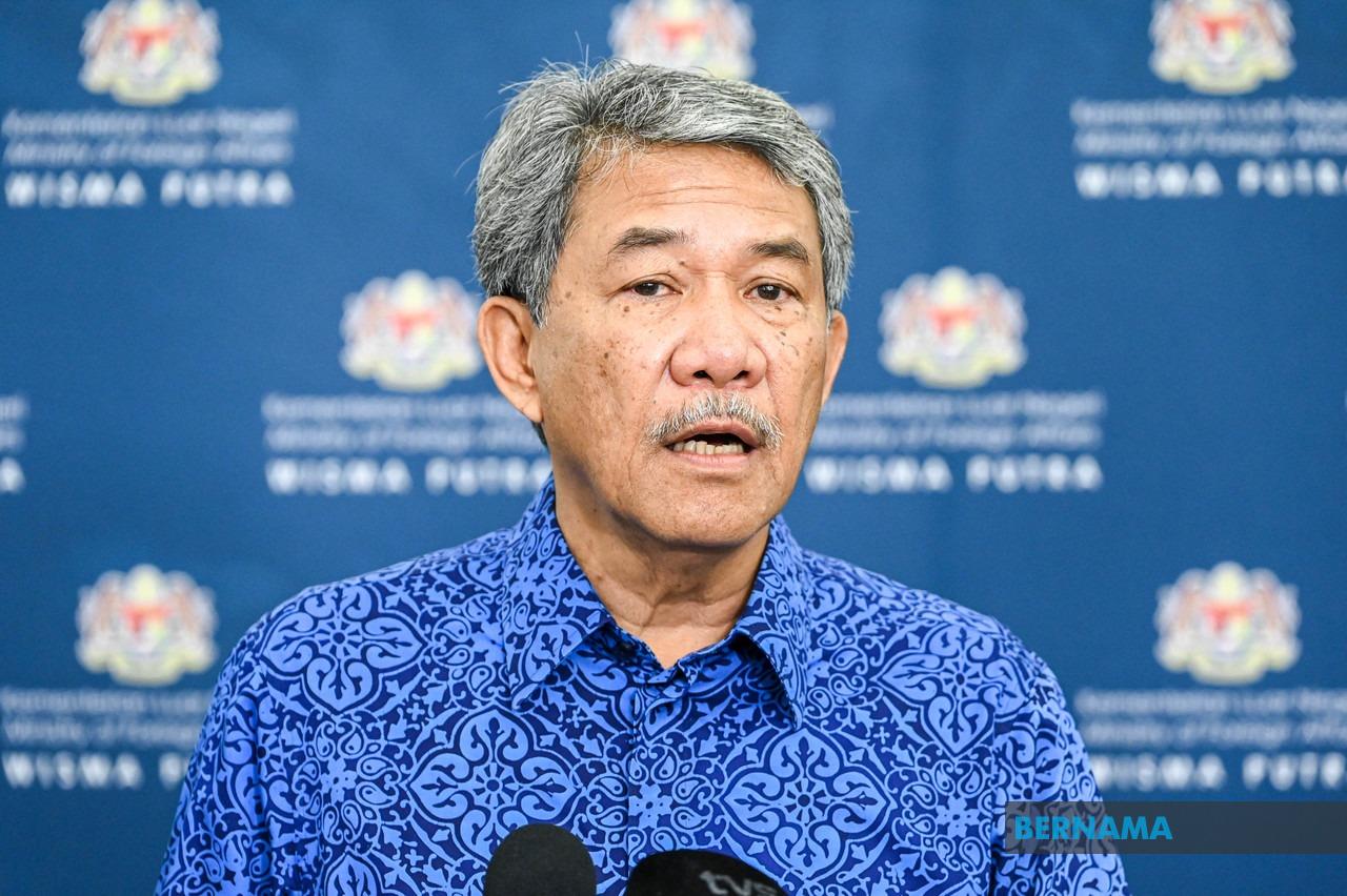 ASEAN Must Guard Its Independence as Global Order Fractures, Says Mohamad