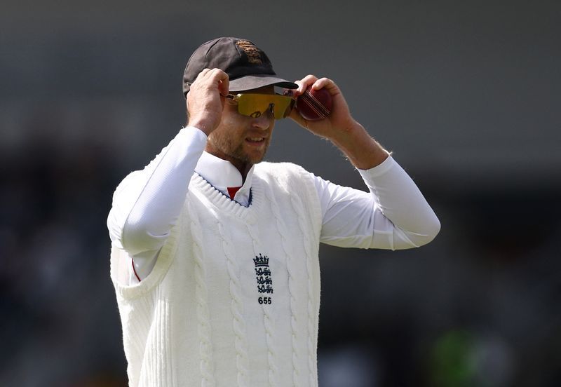 England Captain Root Frustrated by Repeated Nightclub Incidents as Carse Dropped from Pakistan Test