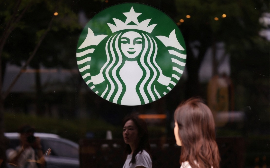 Starbucks South Korea Closes 2,000+ Outlets for Staff History Training After Marketing Misstep
